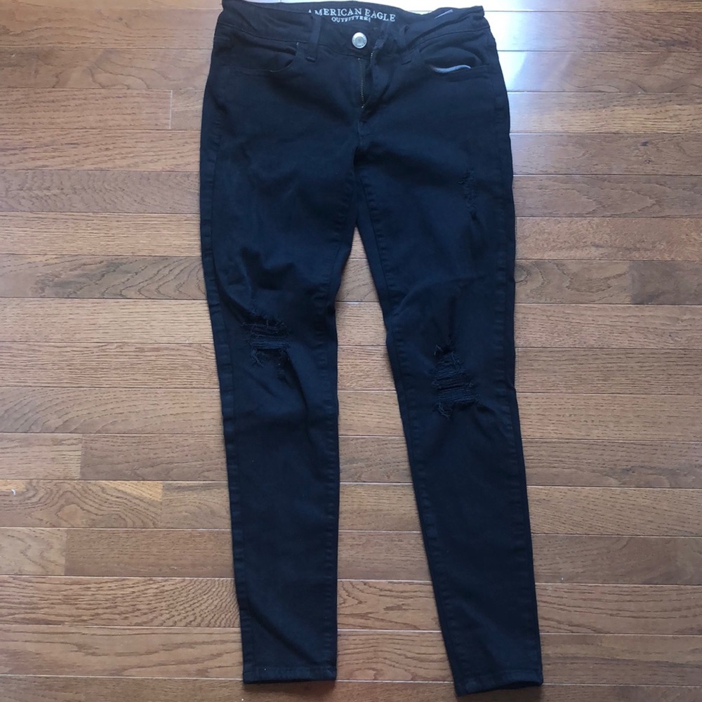 Black skinny jeans